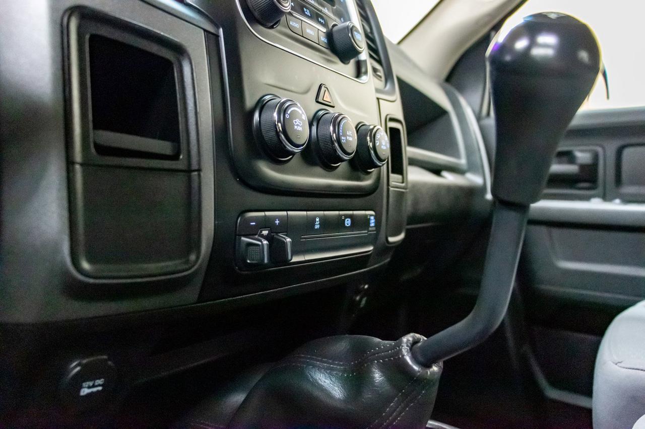 2013 Ram 2500 4x4 Crew Cab ST Diesel Manual Red Deer AB