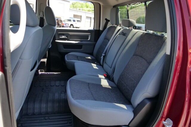 2013 Ram 2500 Big Horn 4X4 / Luxury Group / Turbo Diesel! High Point NC