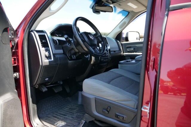 2013 Ram 2500 Big Horn 4X4 / Luxury Group / Turbo Diesel! High Point NC