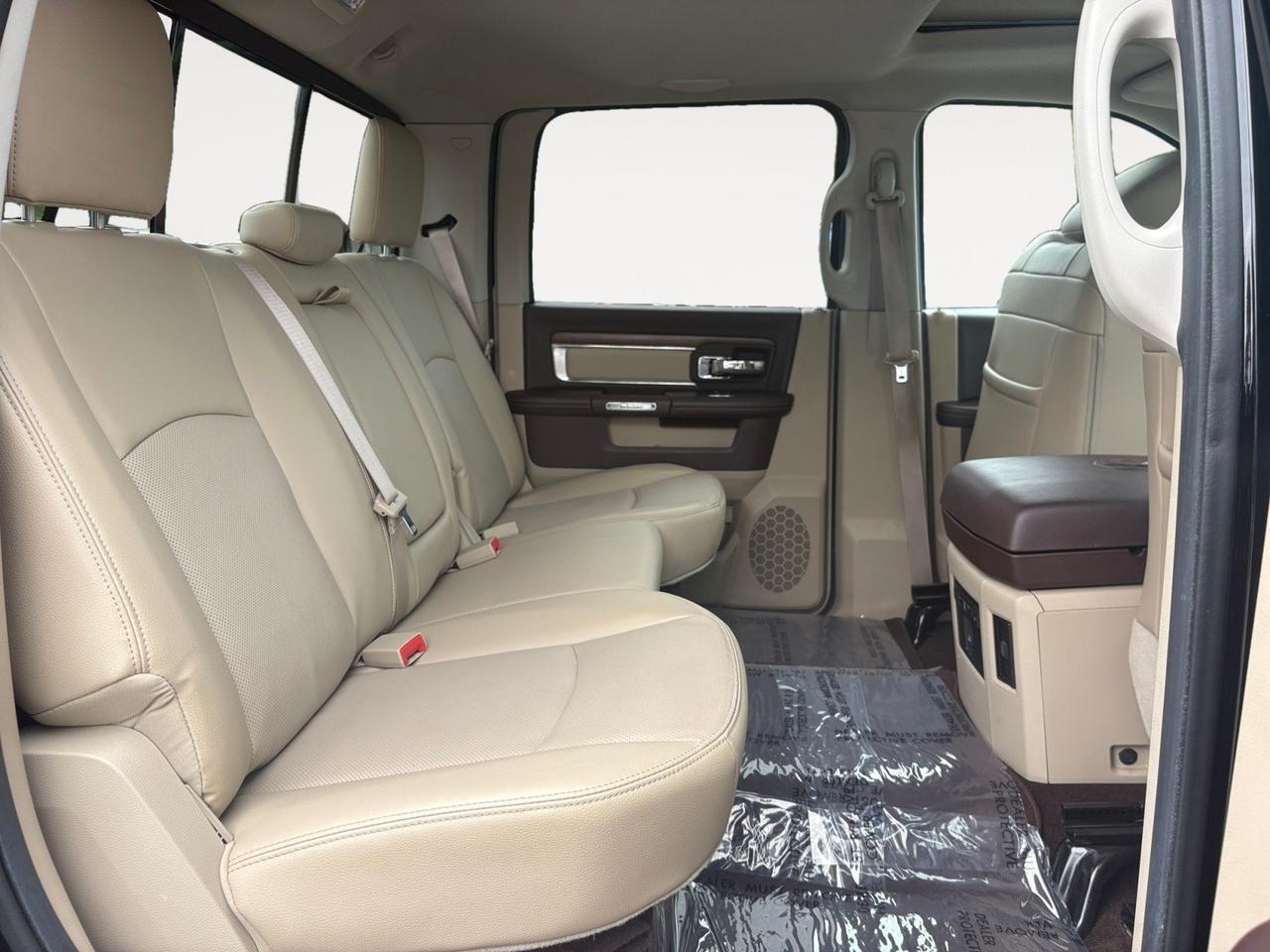 2013 Ram 2500 Laramie, SIDE STEP, RUNNING BOARDS, CUMMINS DIESEL ENGINE, HEATED & VENTILATED SEATS, SUNROOF, REAR POWER SLIDING WINDOW, HEADACHE RACK, TOW PACKAGE, NAVIGATION, GO BIG IN THIS 2500! Virginia Beach VA