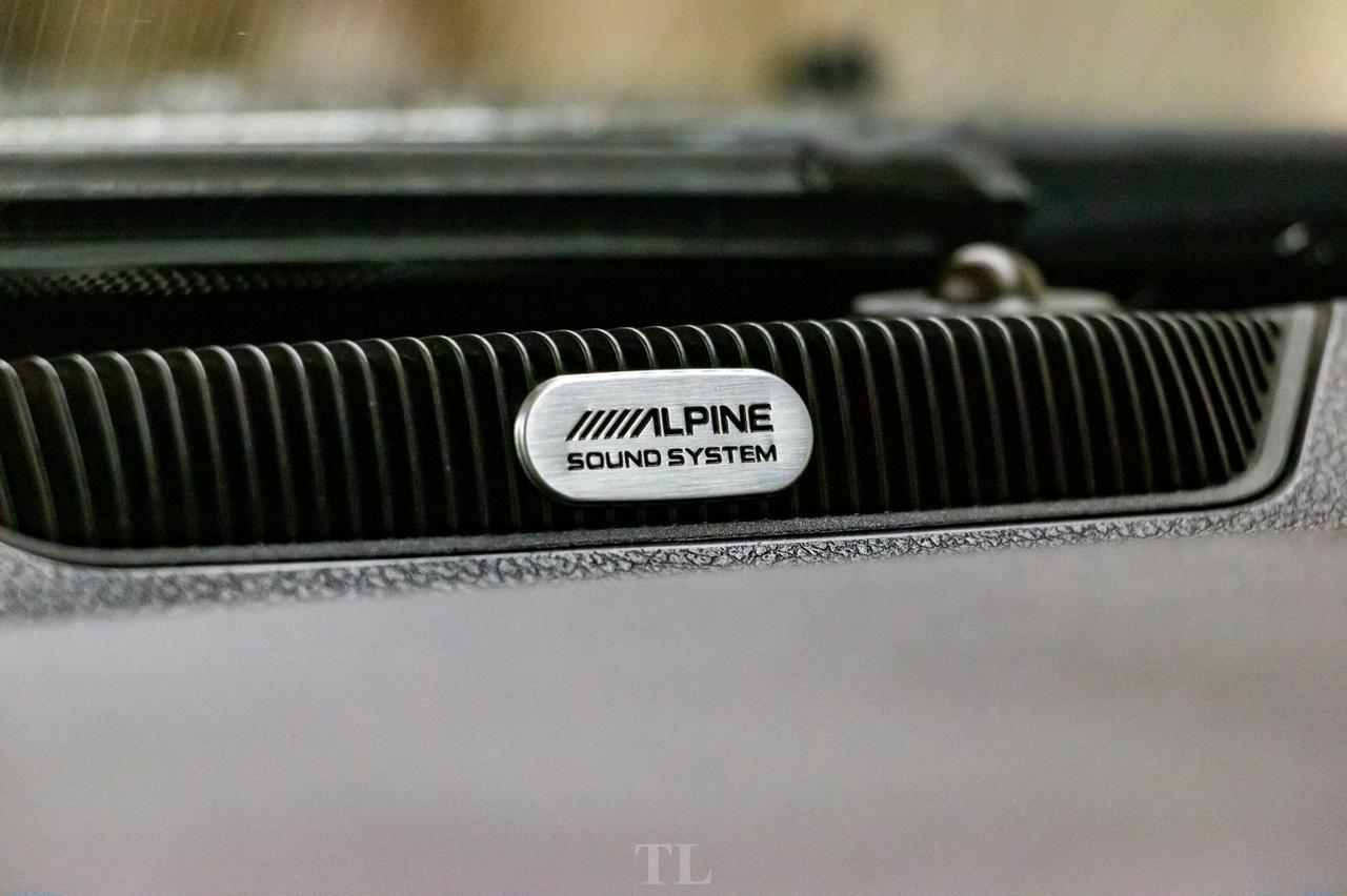 2013 Ram 3500 4x4 Crew Cab Laramie Diesel Leather Nav Lift Red Deer AB