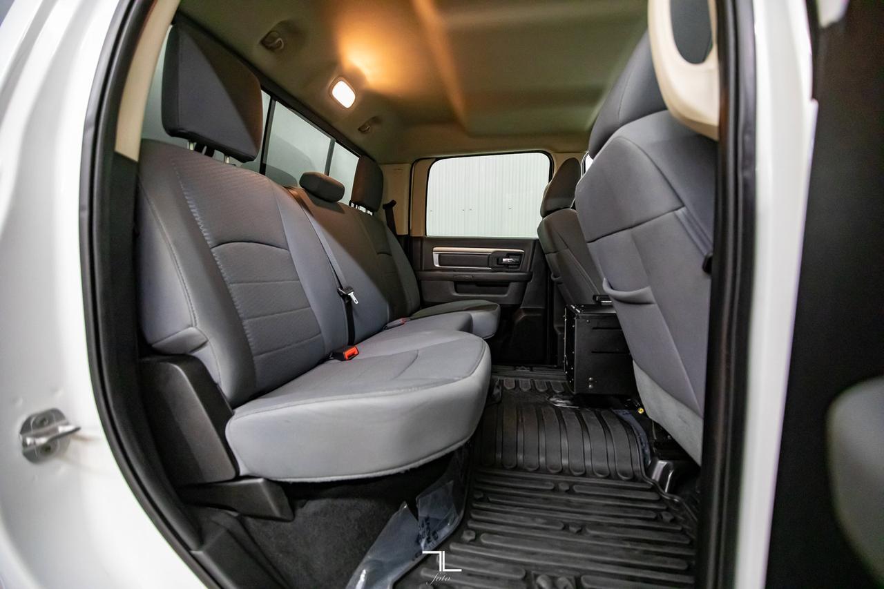 2013 Ram 3500 4x4 Crew Cab SLT Service Box Diesel Manual Red Deer AB