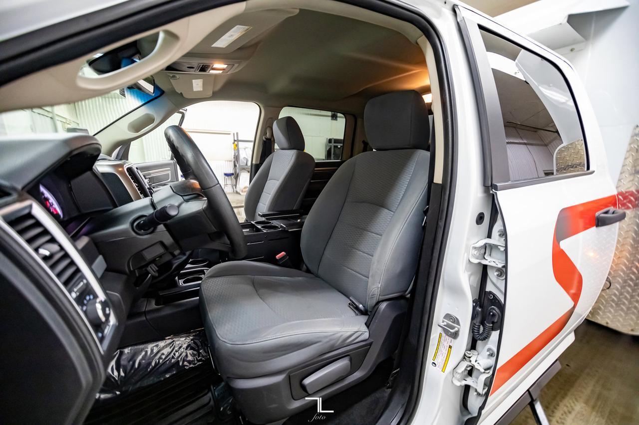 2013 Ram 3500 4x4 Crew Cab SLT Service Box Diesel Manual Red Deer AB