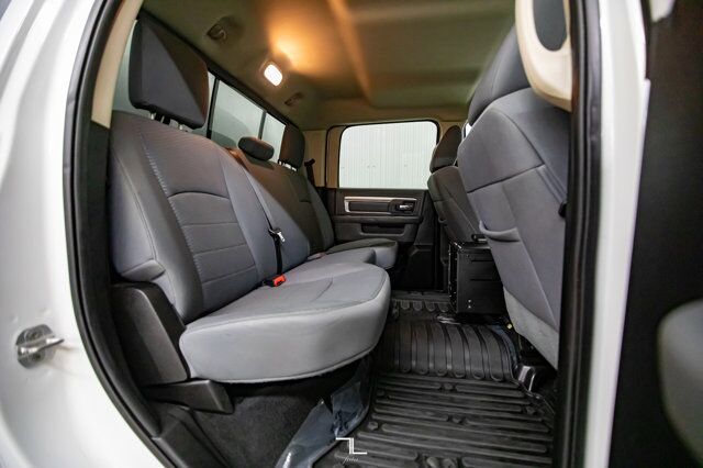 2013 Ram 3500 4x4 Crew Cab SLT Service Box Diesel Manual Red Deer AB