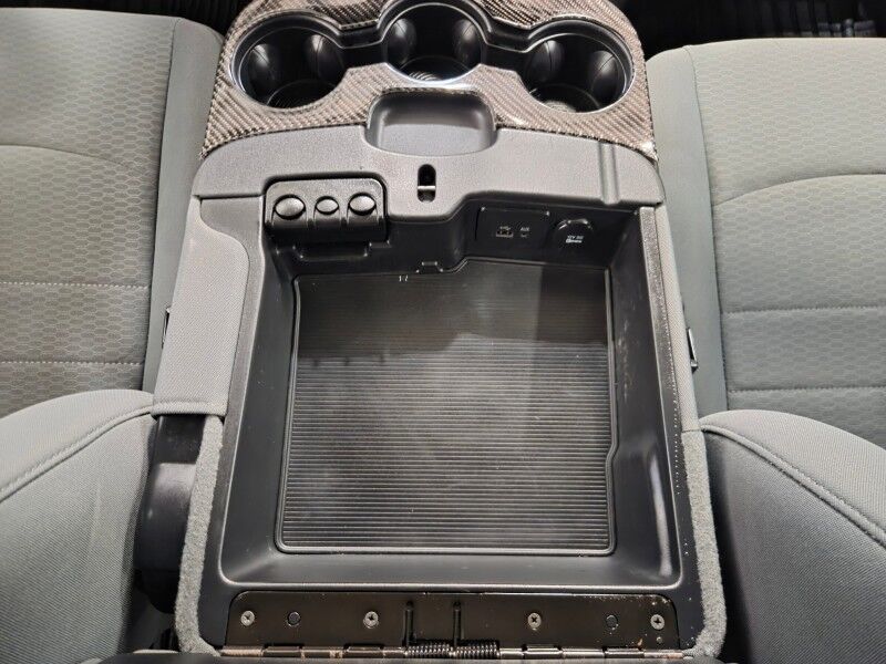 2013 Ram 3500 Flatbed Dually 4WD 6.7L Diesel AISIN Transmission Wheels NEW 35in TIRES FREE WARRANTY Arlington TX