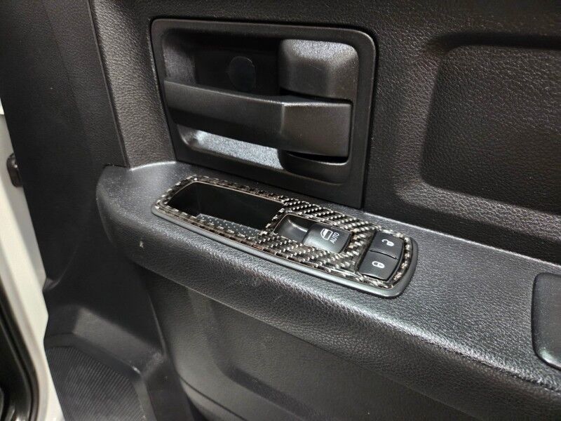 2013 Ram 3500 Flatbed Dually 4WD 6.7L Diesel AISIN Transmission Wheels NEW 35in TIRES FREE WARRANTY Arlington TX