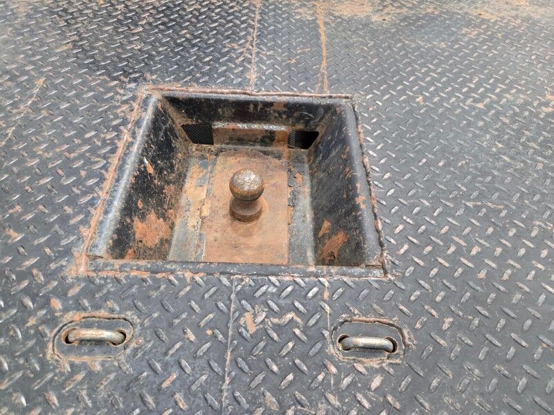 2013 Ram 3500 Flatbed Dually 4WD 6.7L Diesel AISIN Transmission Wheels NEW 35in TIRES FREE WARRANTY Arlington TX