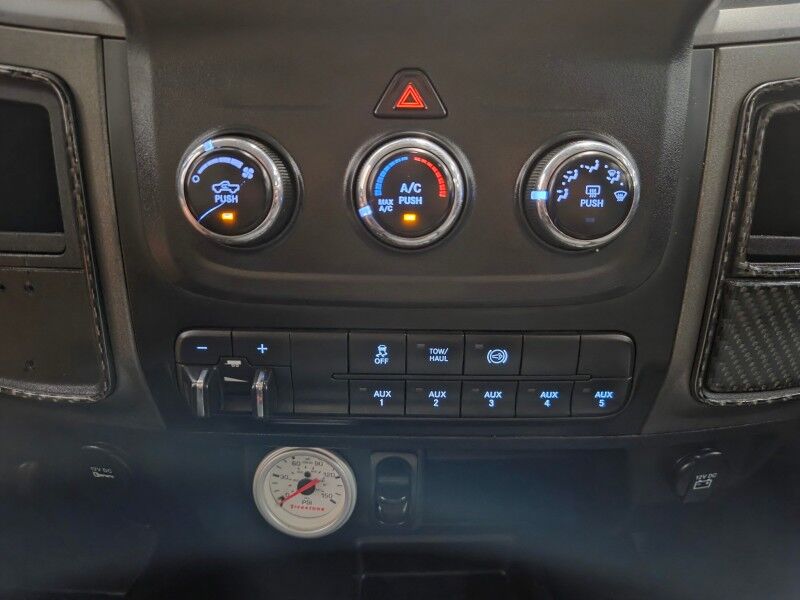 2013 Ram 3500 Flatbed Dually 4WD 6.7L Diesel AISIN Transmission Wheels NEW 35in TIRES FREE WARRANTY Arlington TX