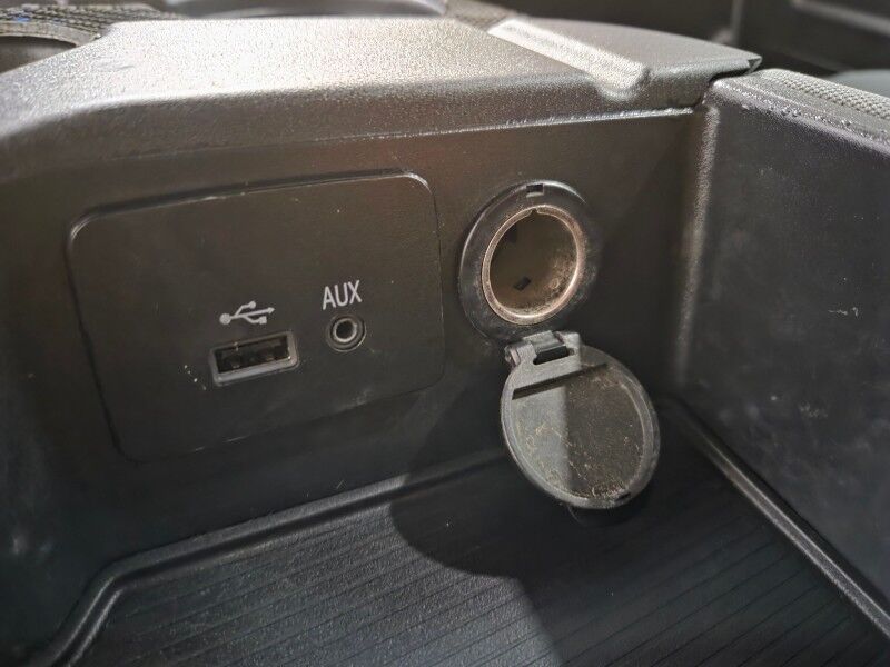 2013 Ram 3500 Flatbed Dually 4WD 6.7L Diesel AISIN Transmission Wheels NEW 35in TIRES FREE WARRANTY Arlington TX