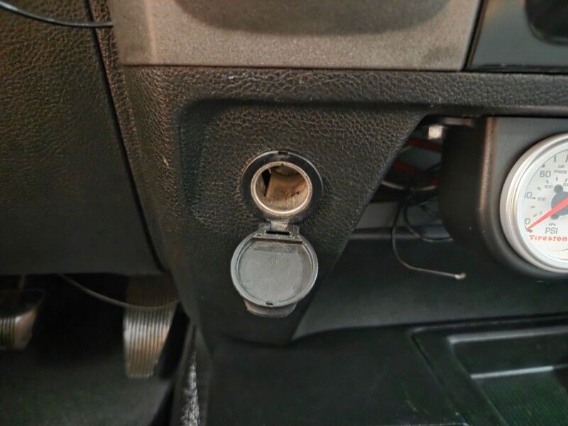 2013 Ram 3500 Flatbed Dually 4WD 6.7L Diesel AISIN Transmission Wheels NEW 35in TIRES FREE WARRANTY Arlington TX