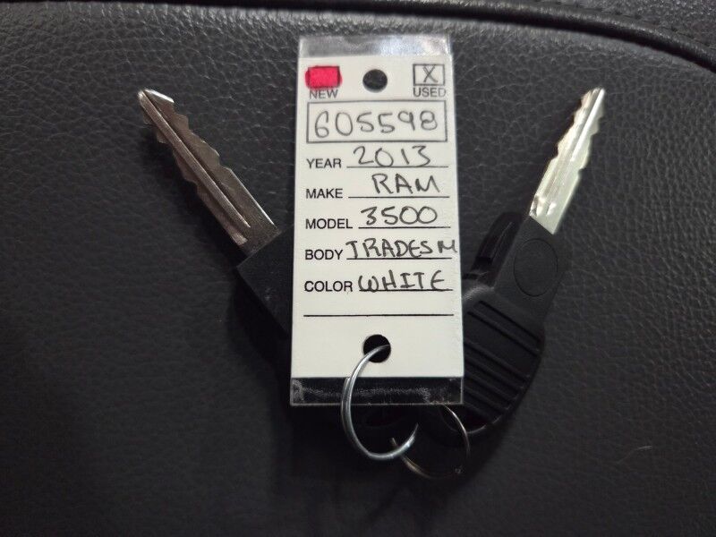 2013 Ram 3500 Flatbed Dually 4WD 6.7L Diesel AISIN Transmission Wheels NEW 35in TIRES FREE WARRANTY Arlington TX