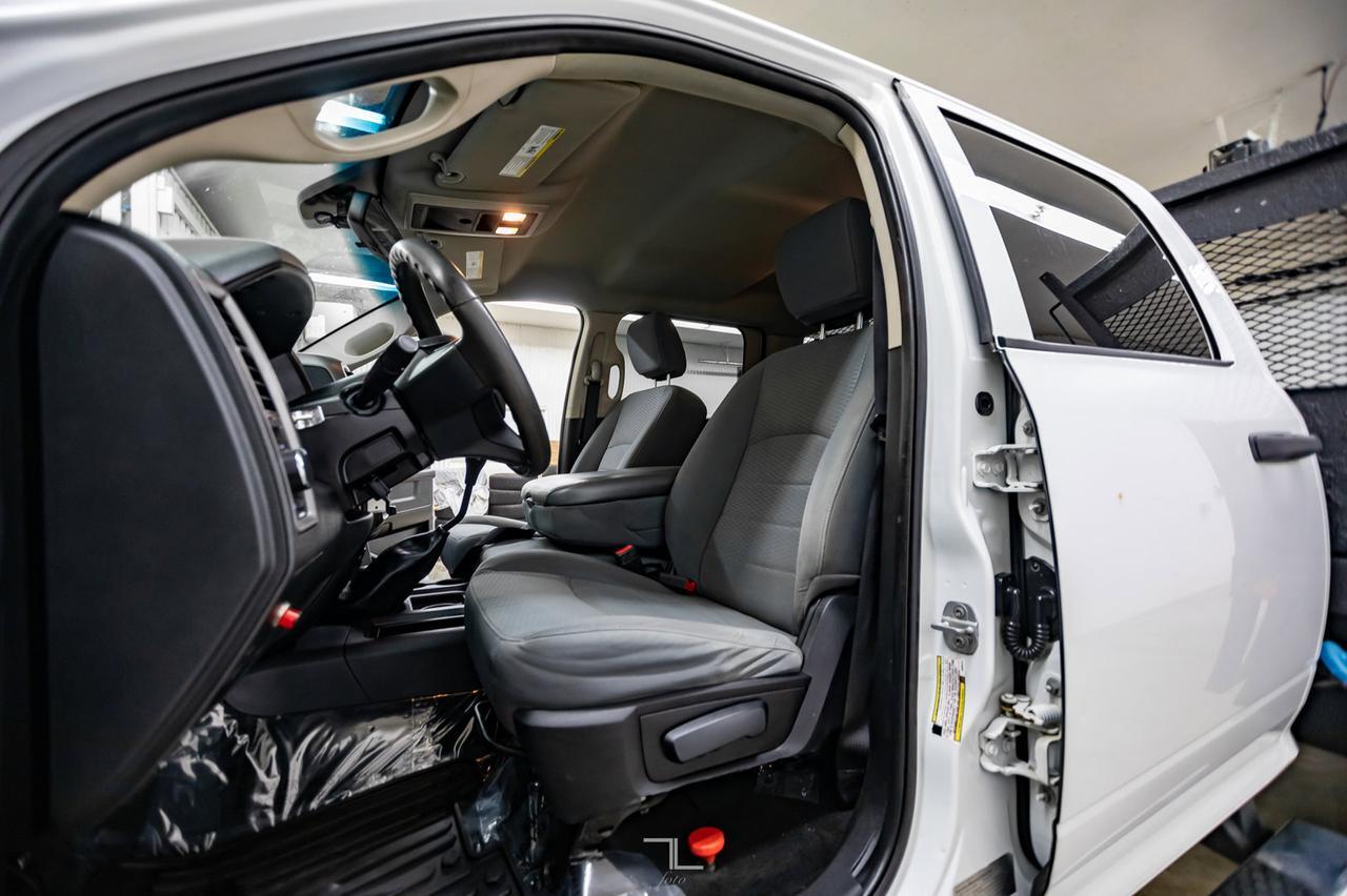 2013 Ram 4500 4x4 Crew Cab ST Diesel Manual Deck Red Deer AB