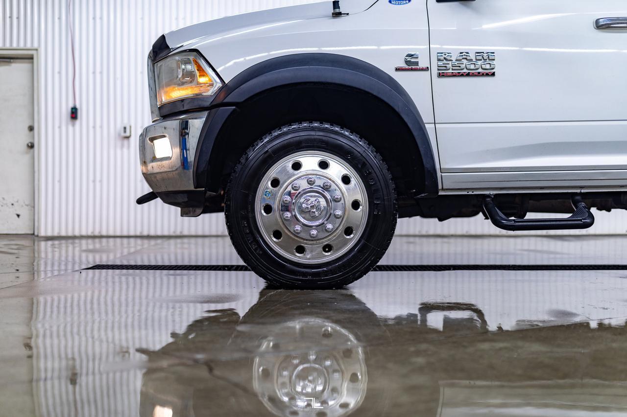 2013 Ram 5500 4x4 Crew Cab Laramie Deck Diesel AISIN Leather Red Deer AB