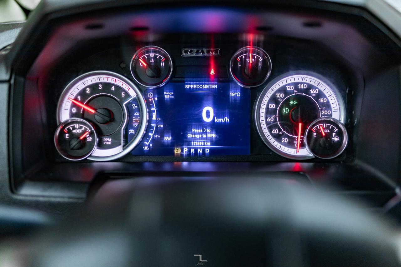 2013 Ram 5500 4x4 Crew Cab Laramie Deck Diesel AISIN Leather Red Deer AB