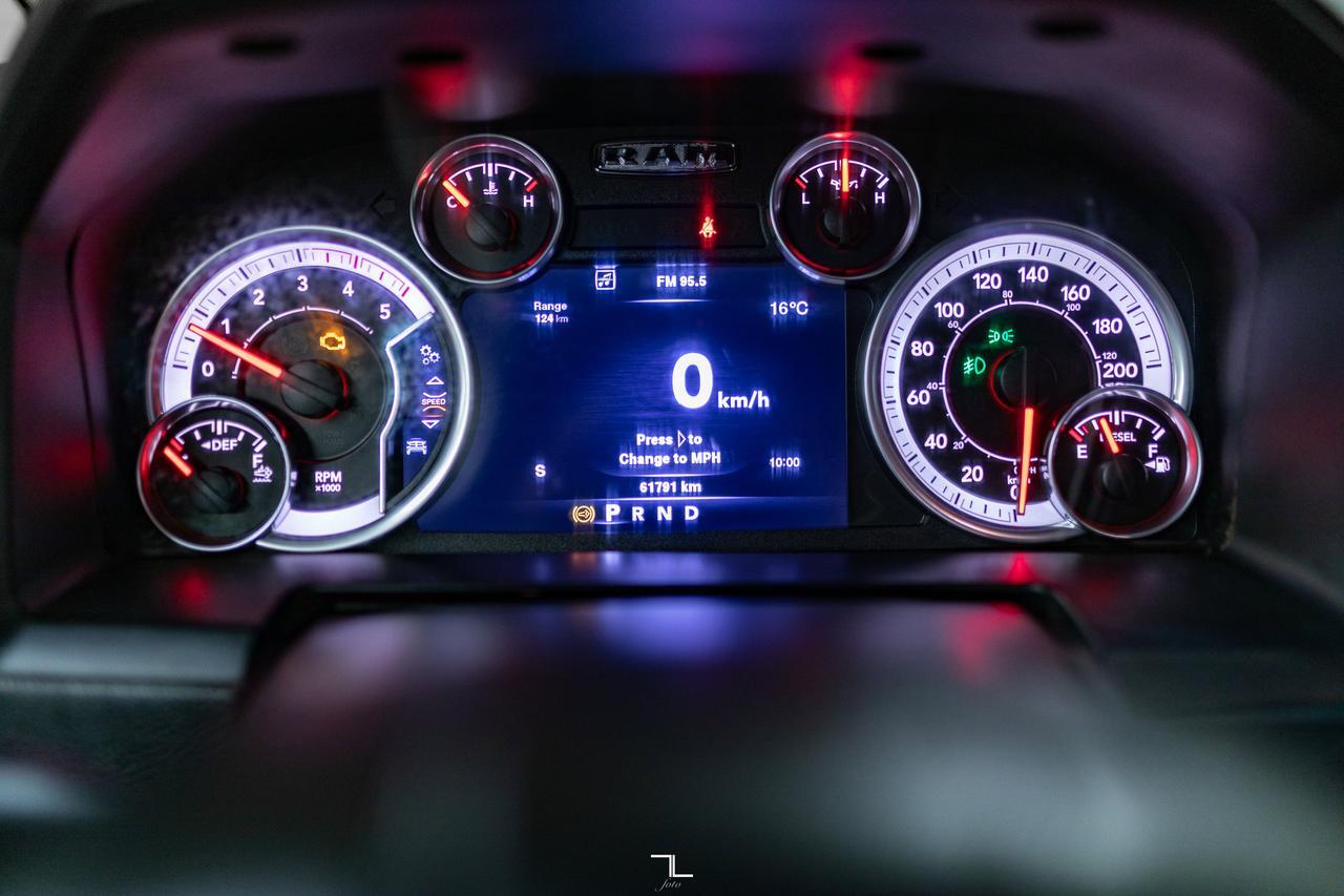 2013 Ram 5500 4x4 Crew Cab Laramie Picker Diesel Leather Red Deer AB