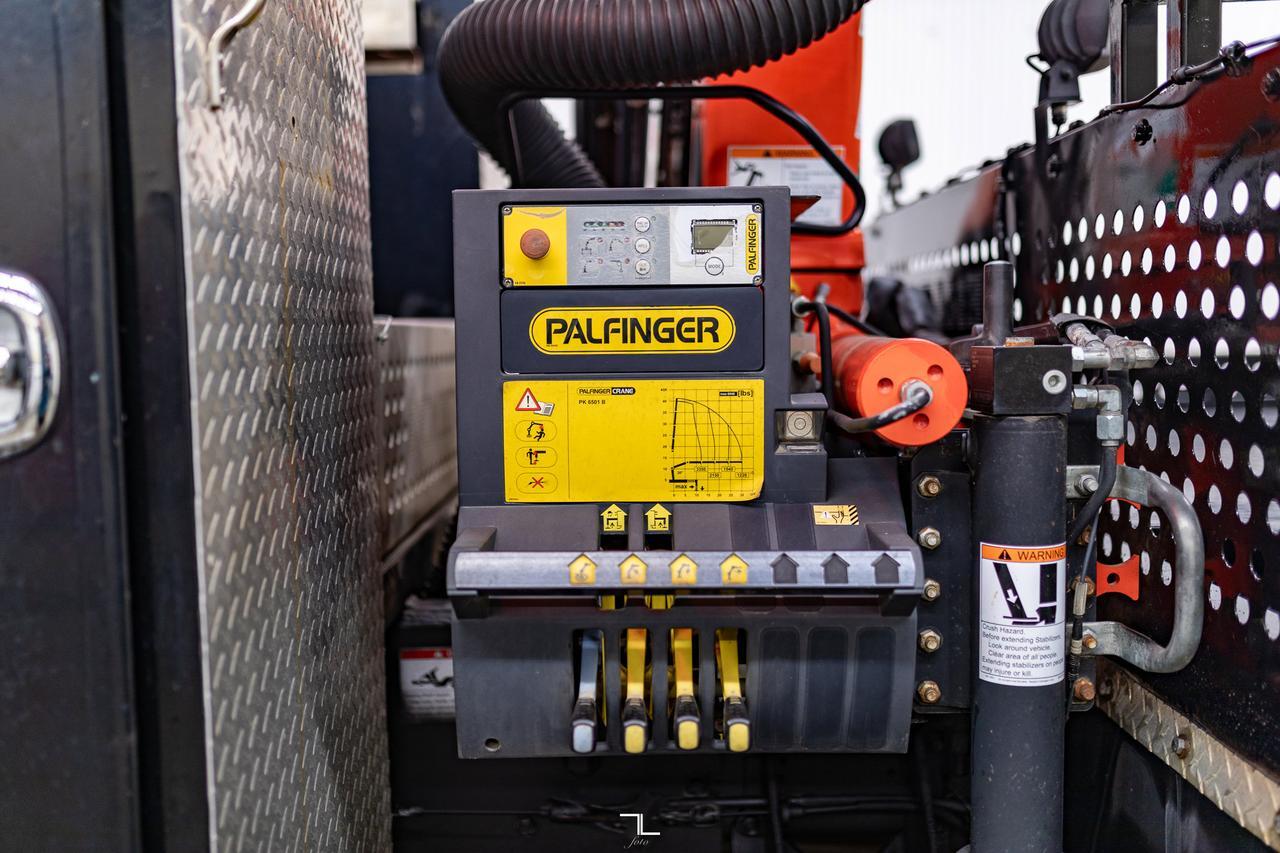 2013 Ram 5500 4x4 Crew Cab Laramie Picker Diesel Leather Red Deer AB