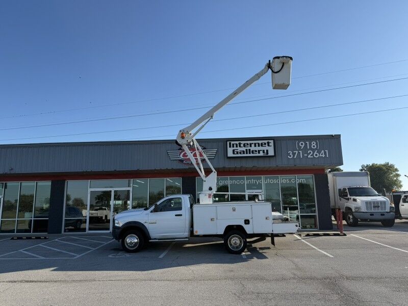 2013 Ram 5500 4x4 Diesel Bucket Truck Tradesman Collinsville OK