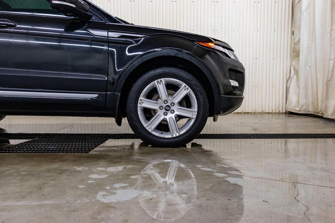 2013 Range Rover Evoque AWD Pure Premium Leather Roof Nav Red Deer AB
