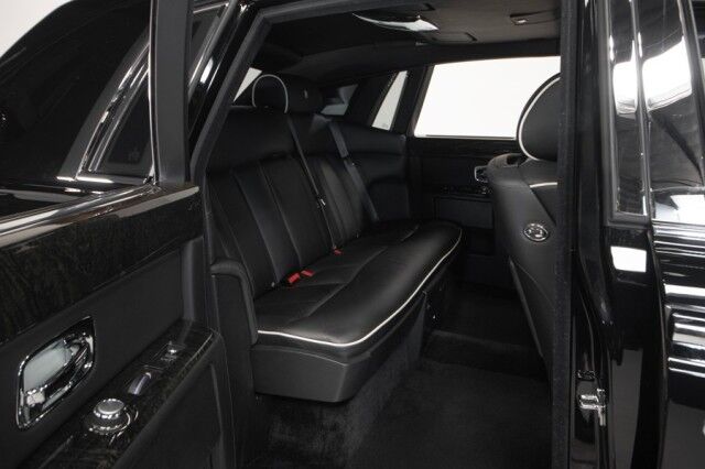 2013 Rolls-Royce Phantom ($448,355 MSRP!) *ONLY 7,000 MILES* *REAR THEATRE CONFIGURATION* *IMMACULATE* San Diego CA