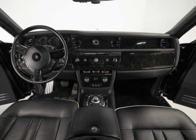 2013 Rolls-Royce Phantom ($448,355 MSRP!) *ONLY 7,000 MILES* *REAR THEATRE CONFIGURATION* San Diego CA