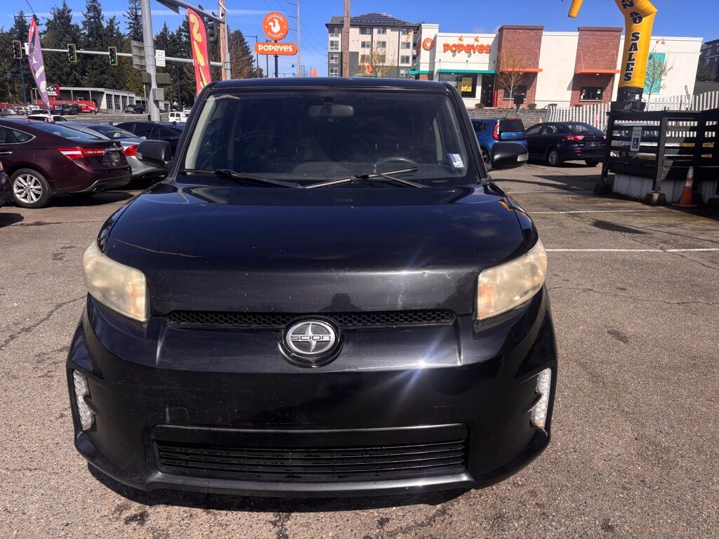 2013 SCION XB BASE