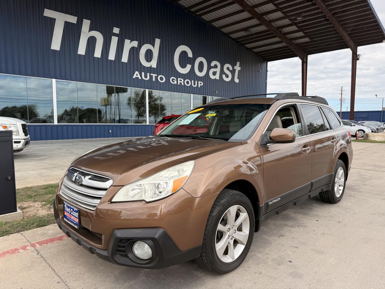 2013 SUBARU OUTBACK