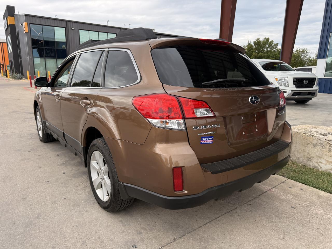 2013 SUBARU OUTBACK Austin TX