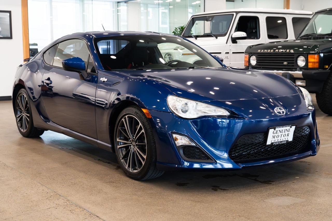 2013 Scion FR-S Base