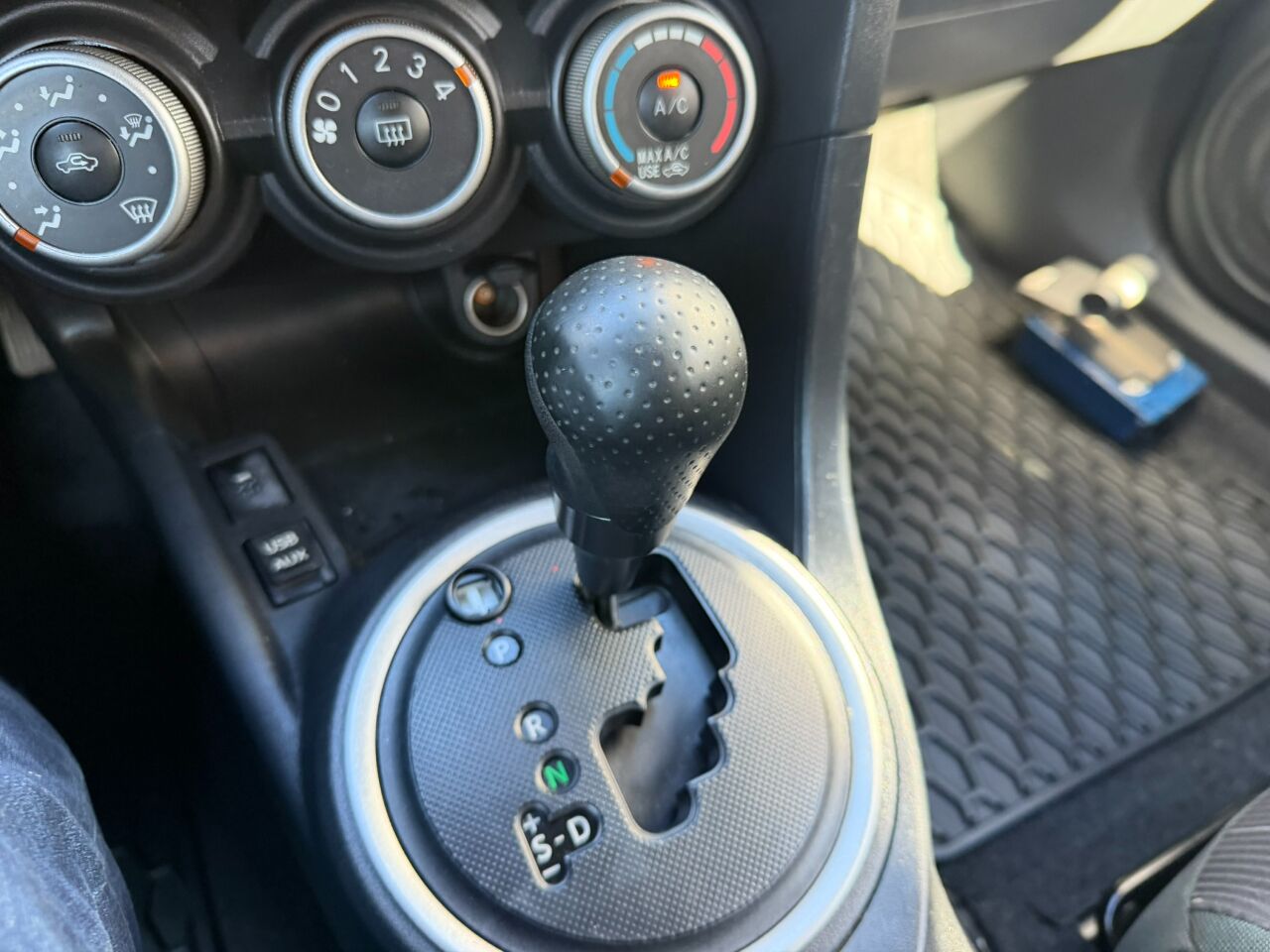 2013 Scion tC 2dr HB Man (Natl) Jacksonville FL