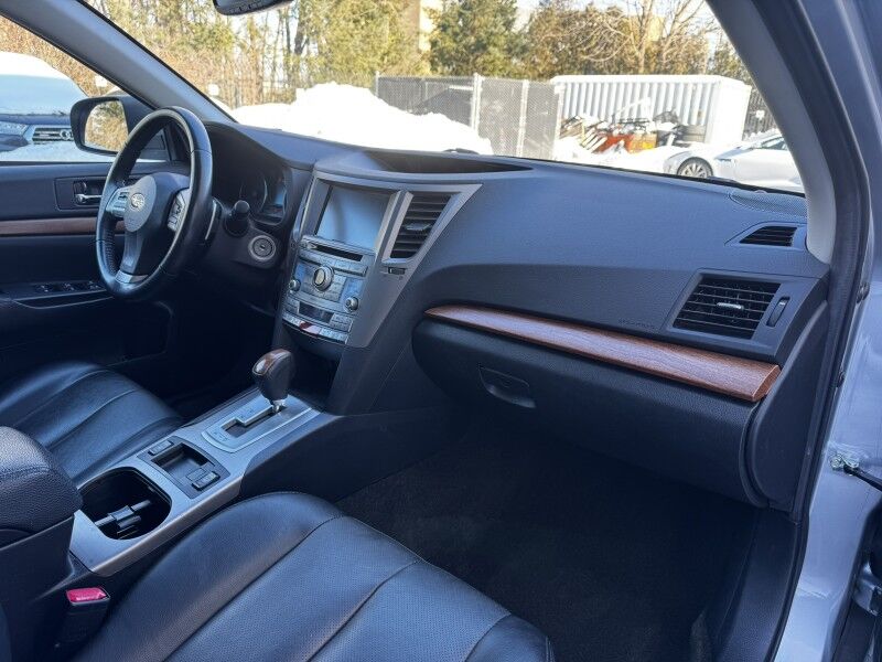 2013 Subaru Outback 2.5i Limited Willow Grove PA