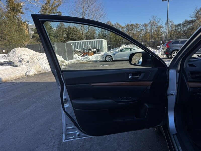 2013 Subaru Outback 2.5i Limited Willow Grove PA