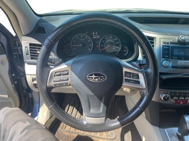 2013 Subaru Outback 2.5i Premium Cleveland OH