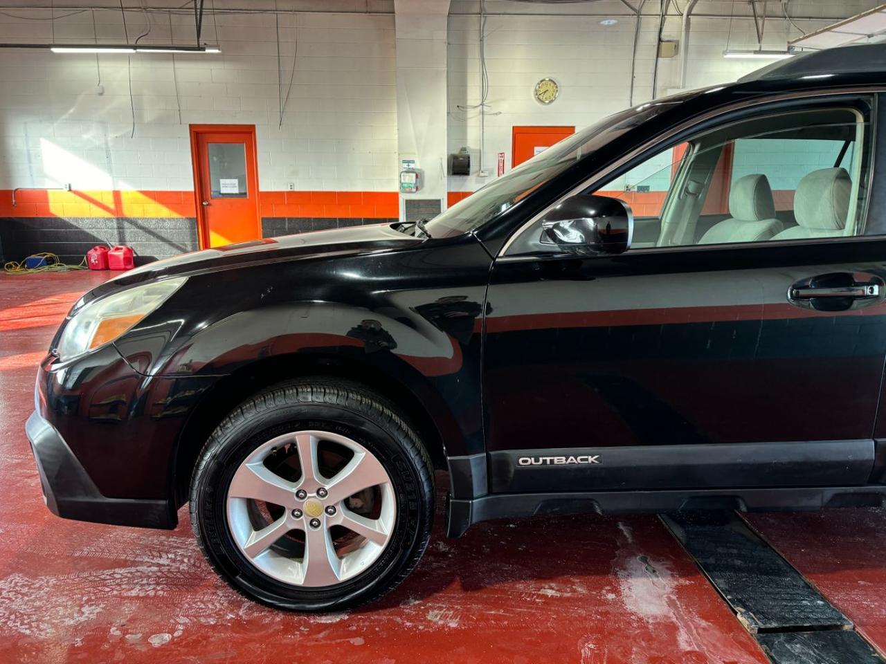 2013 Subaru Outback 2.5i Premium Franklin OH