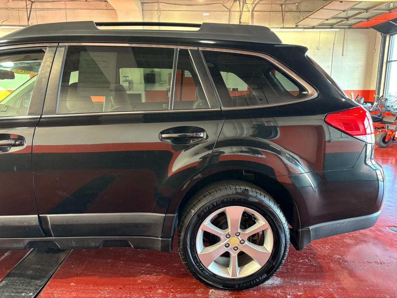 2013 Subaru Outback 2.5i Premium Franklin OH