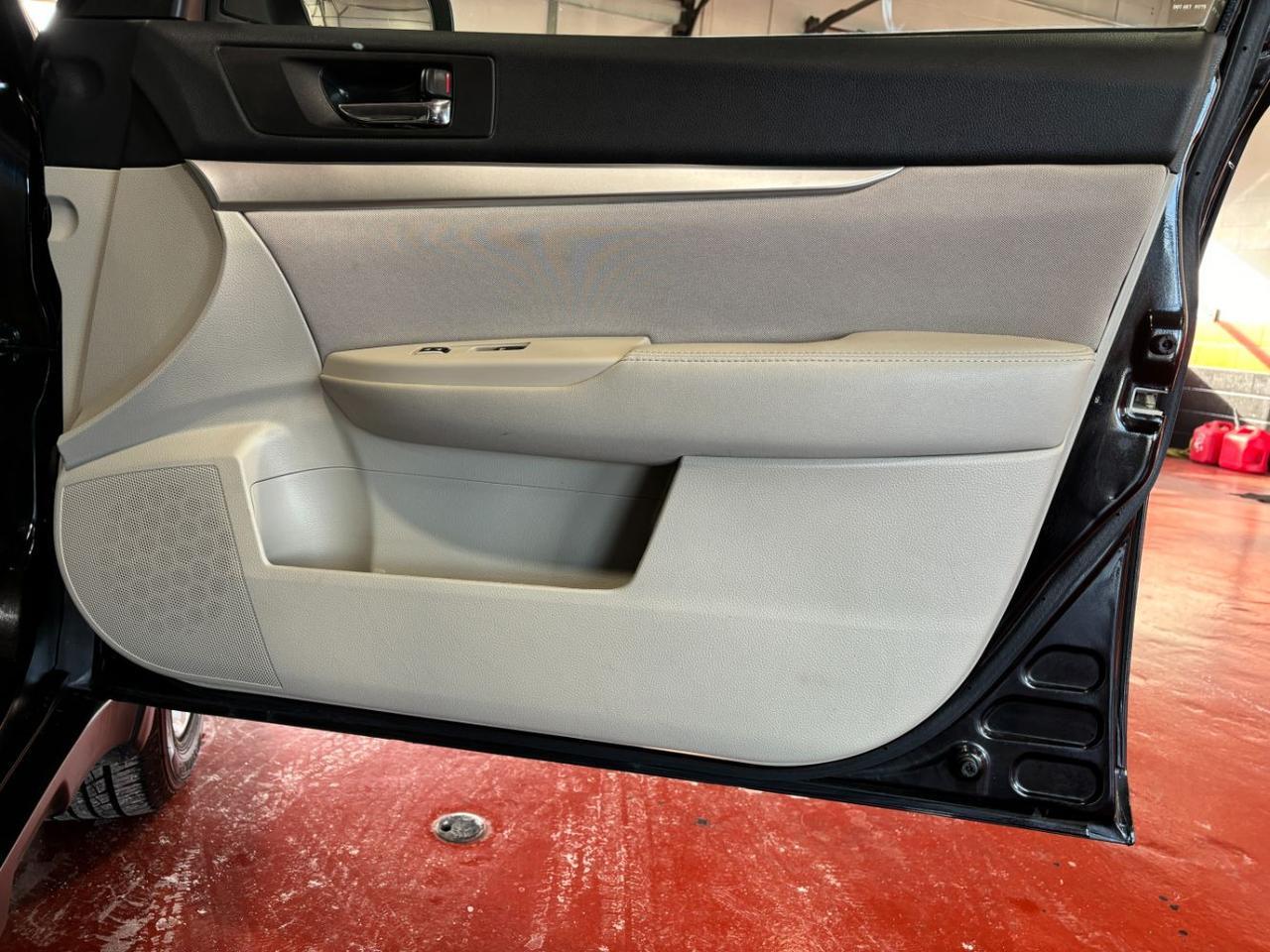 2013 Subaru Outback 2.5i Premium Franklin OH