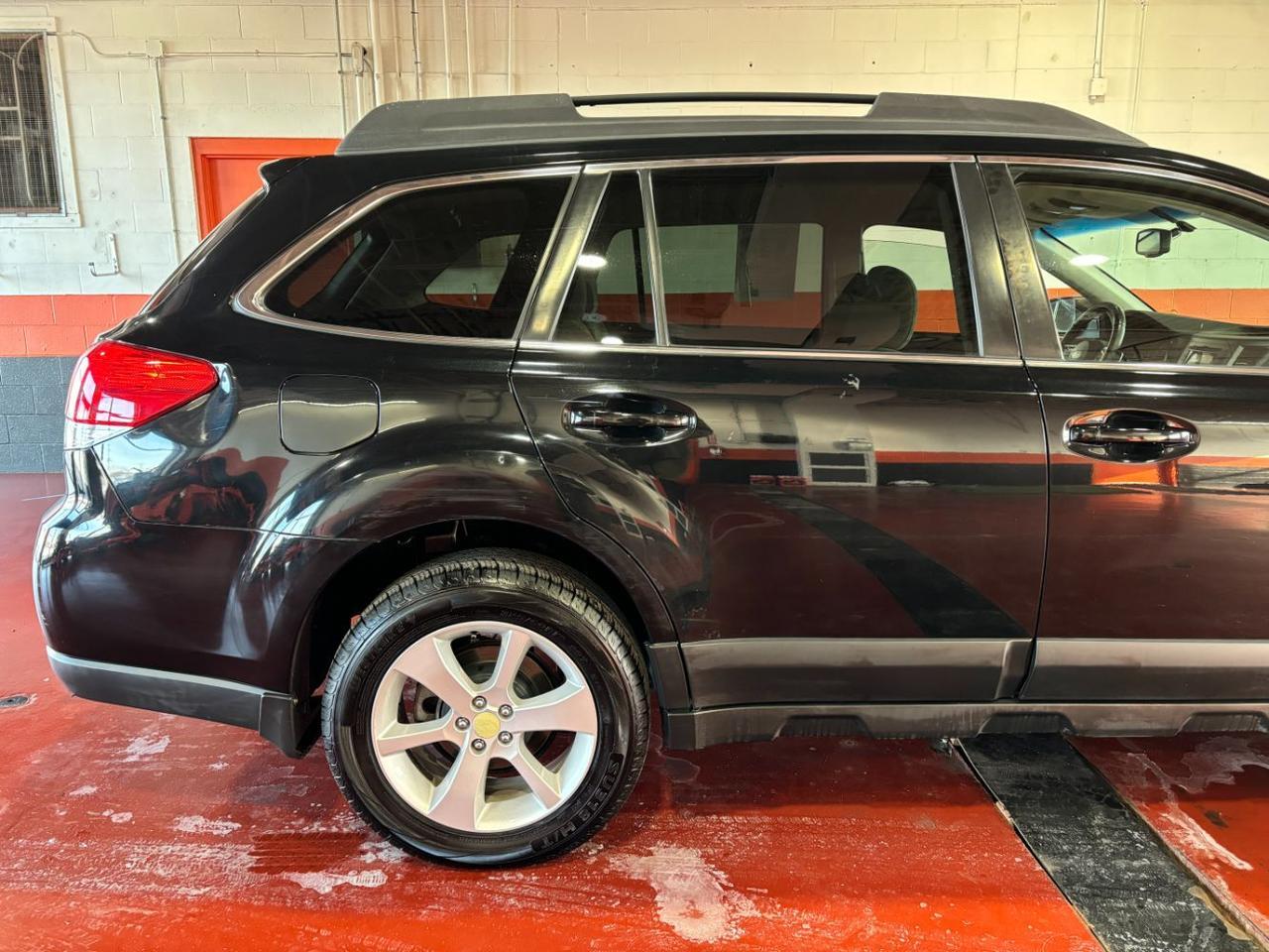 2013 Subaru Outback 2.5i Premium Franklin OH