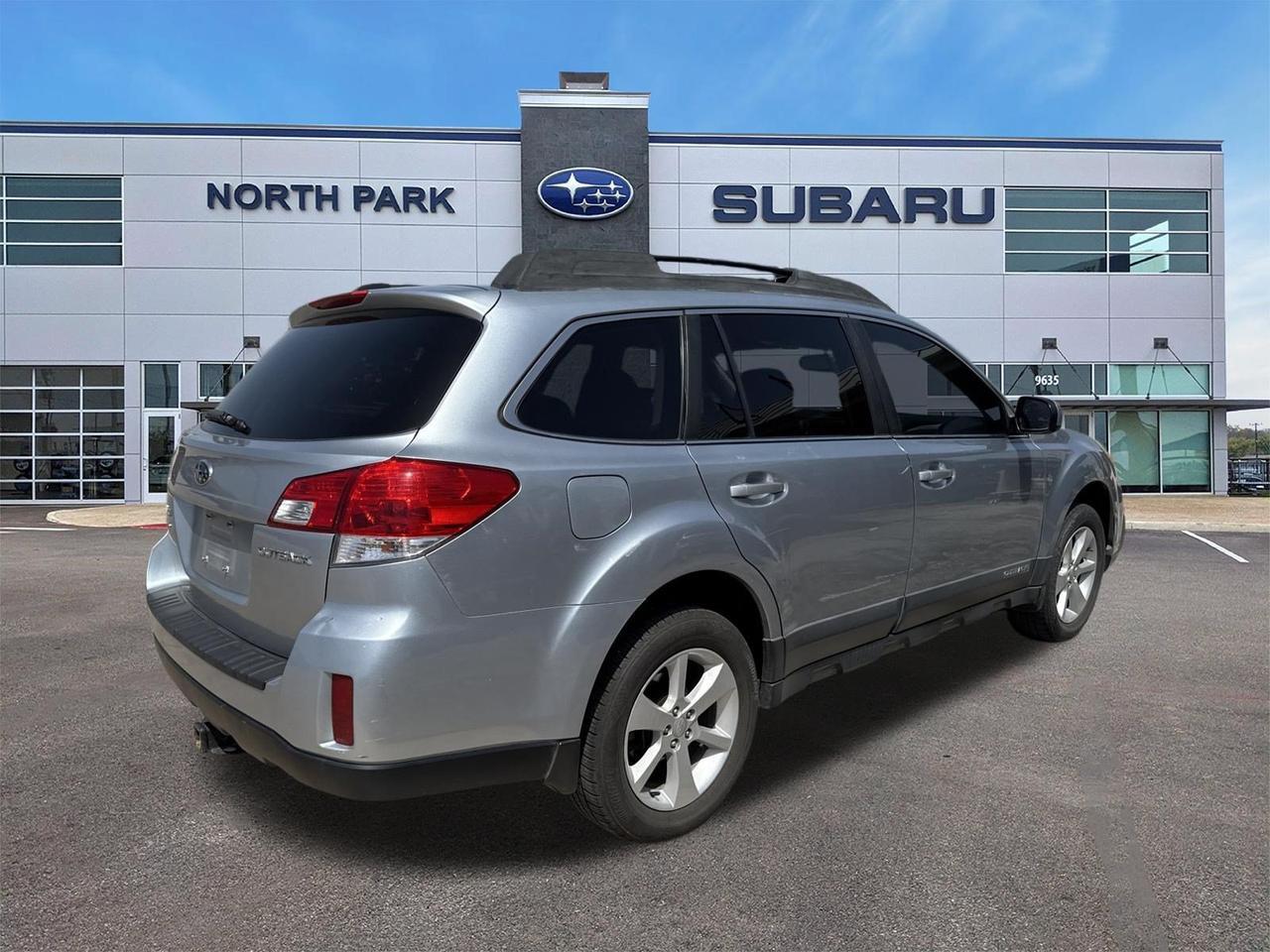 2013 Subaru Outback 2.5i Premium