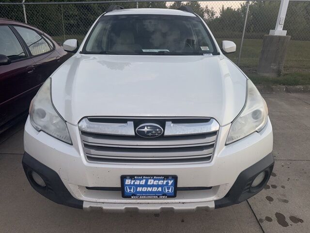 2013 Subaru Outback 2.5i West Burlington IA