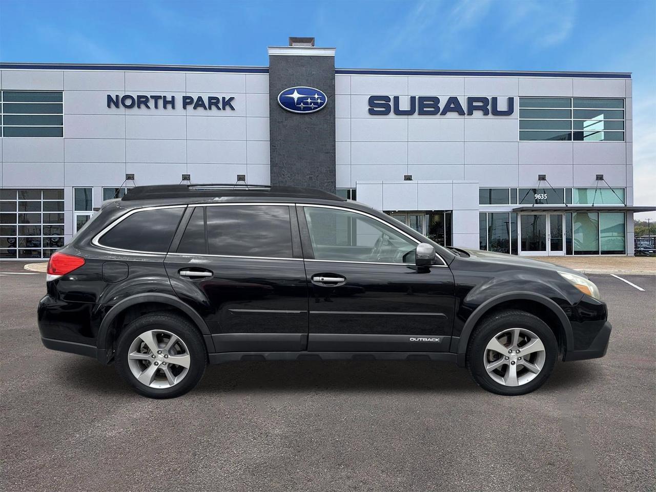 2013 Subaru Outback 3.6R Limited