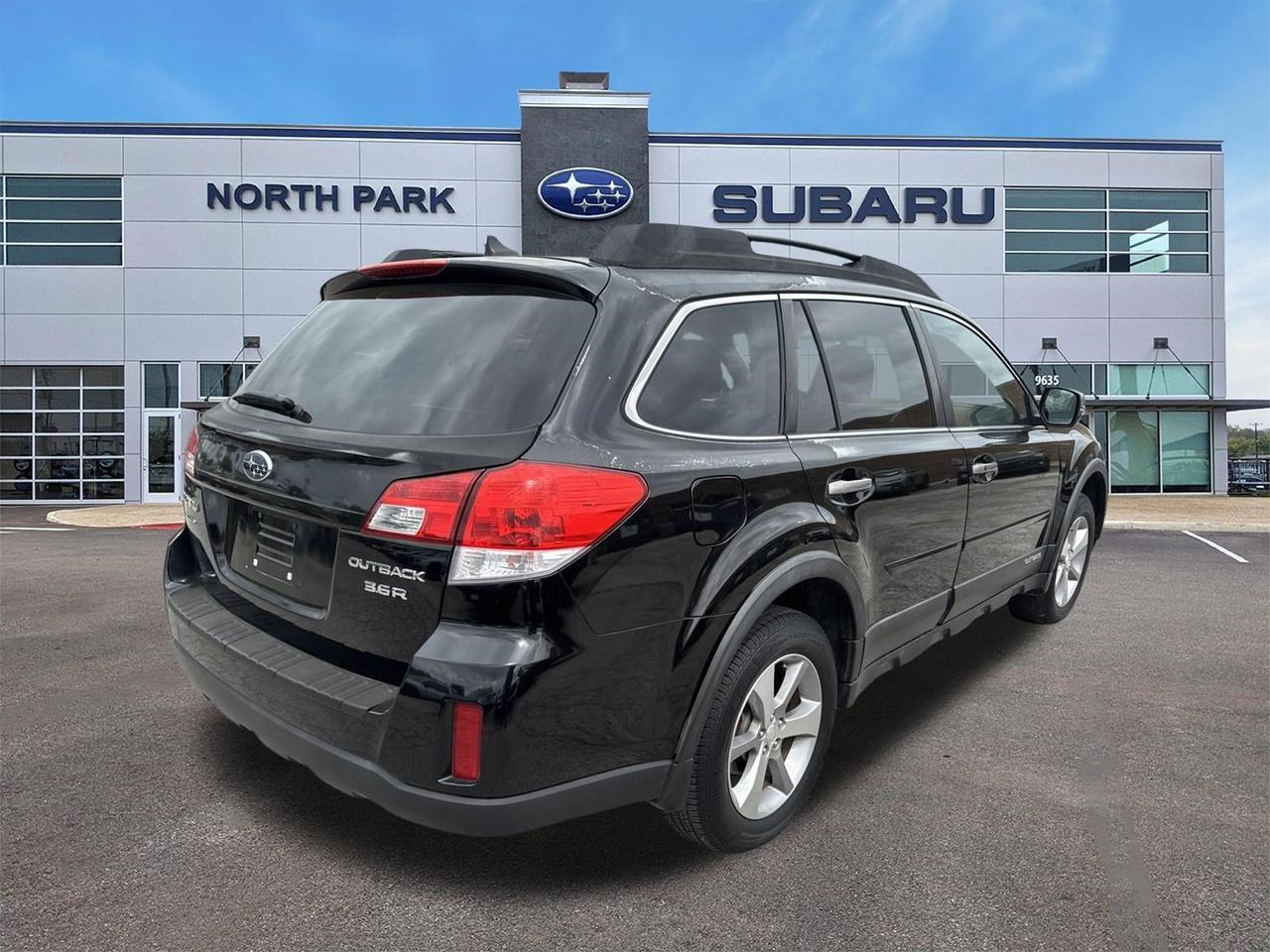 2013 Subaru Outback 3.6R Limited