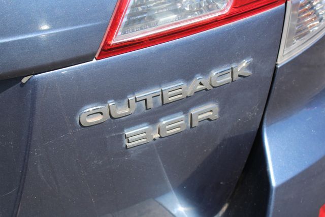 2013 Subaru Outback 3.6R Klamath Falls OR