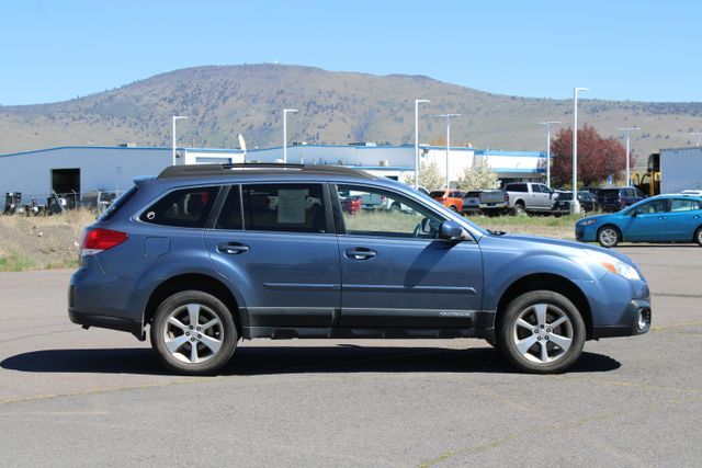 2013 Subaru Outback 3.6R Klamath Falls OR