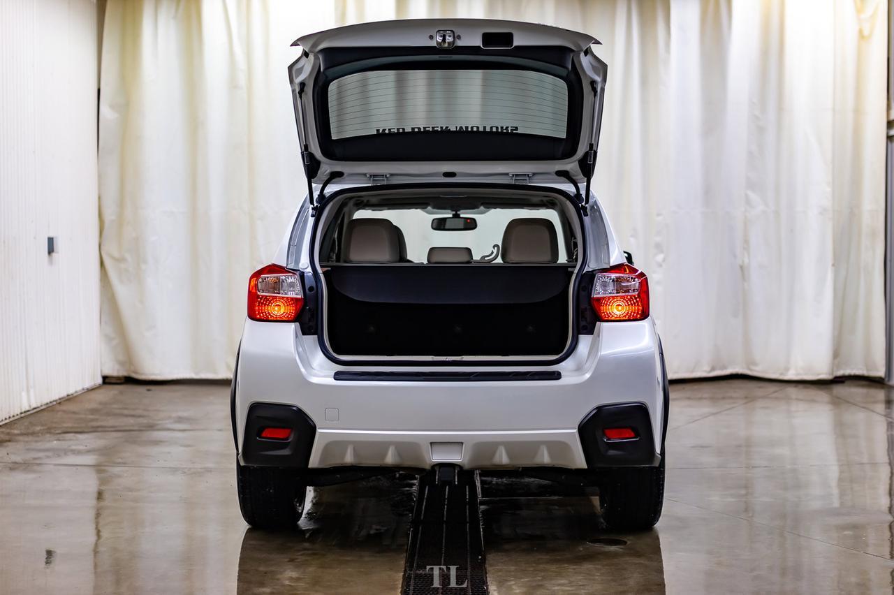 2013 Subaru XV Crosstrek AWD Limited Leather Roof Nav BCam Red Deer AB