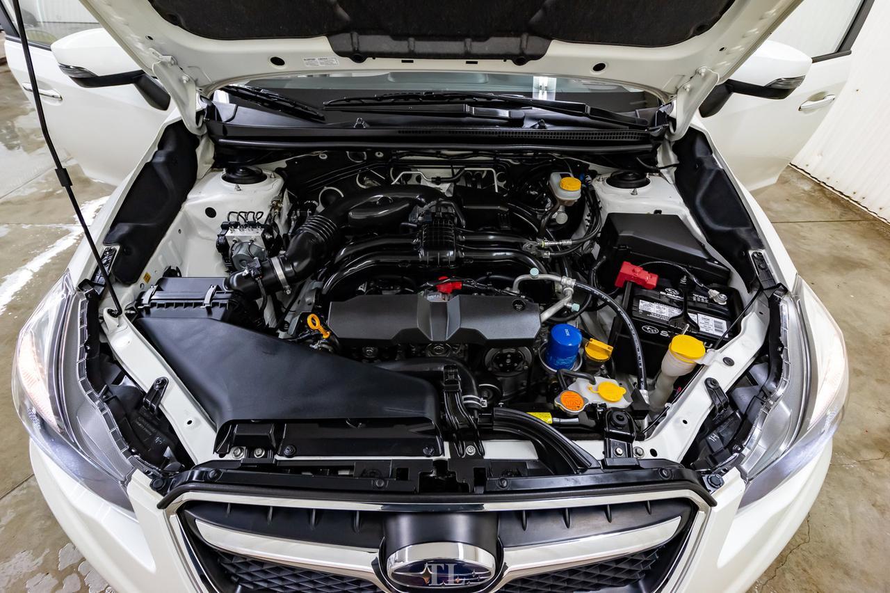 2013 Subaru XV Crosstrek AWD Limited Leather Roof Nav BCam Red Deer AB