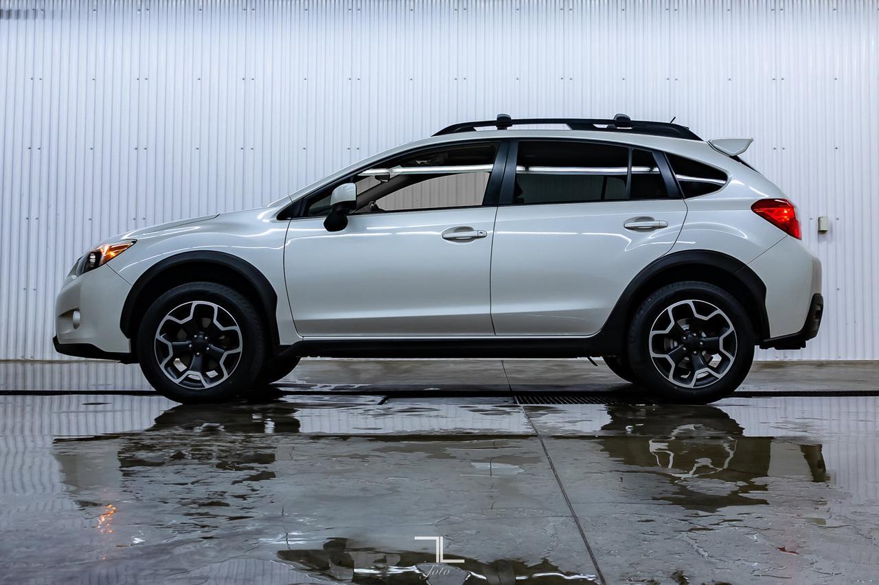 2013 Subaru XV Crosstrek AWD Premium Roof HSeat Red Deer AB