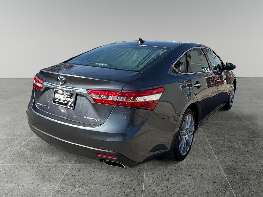 2013 TOYOTA AVALON BASE Toledo OH