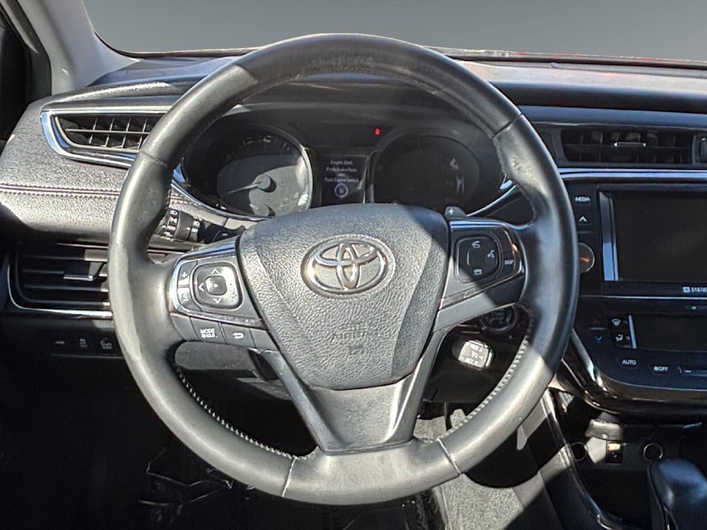 2013 TOYOTA AVALON BASE Toledo OH