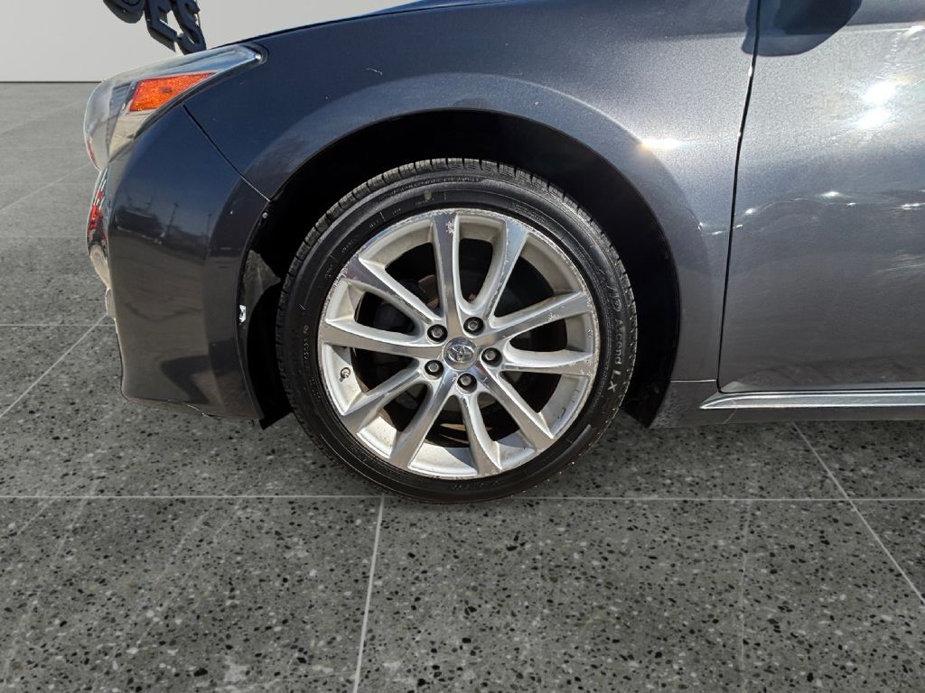 2013 TOYOTA AVALON BASE Toledo OH