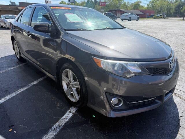 2013 TOYOTA CAMRY SE Greensboro NC