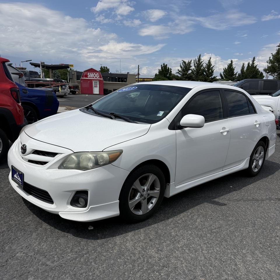 2013 TOYOTA COROLLA S